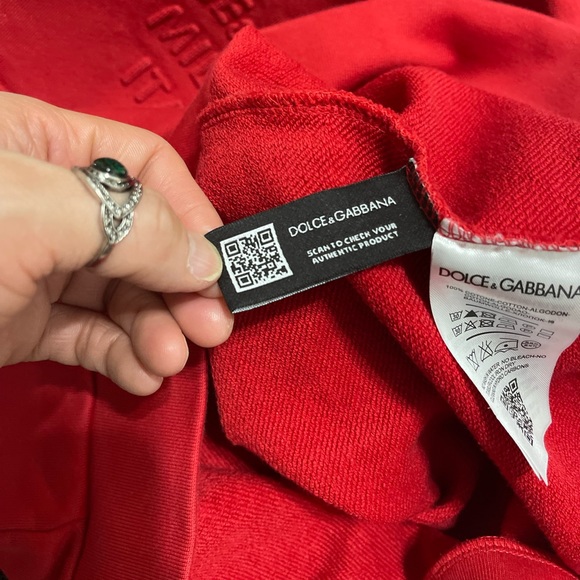 EUC Men’s X-Small (Italian Size 44) Dolce & Gabbana Logo-embossed Sweatshirt Red - Picture 14 of 16